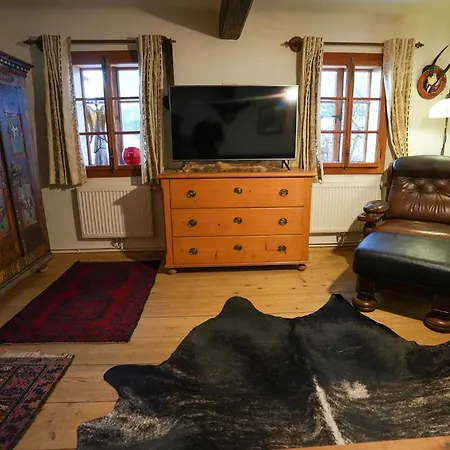 Haus Hainschneider - Zentrum Tauplitz - By Mynests بيت للعطل توبليتز