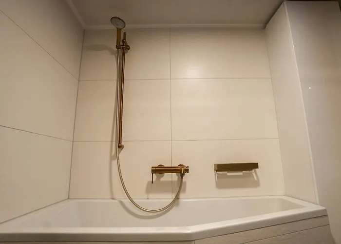 Haus Hainschneider - Zentrum Tauplitz - By Mynests بيت للعطل