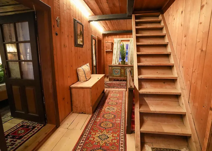 Haus Hainschneider - Zentrum Tauplitz - By Mynests بيت للعطل توبليتز